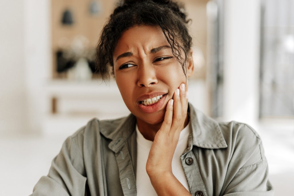 Signs of stress affecting dental health in Ottawa patient
