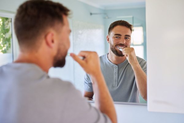 everyday habits that affect your oral health